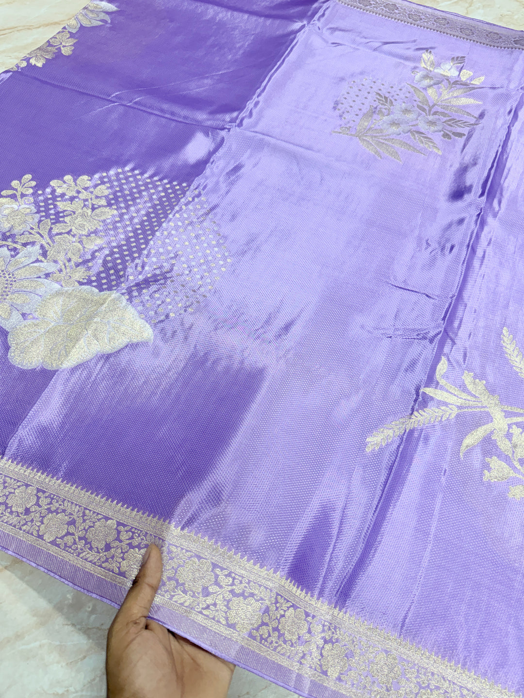 PREMUM KOREAN VISCOSE WITH JACQUARD WEAVE IN LEVENDER COLOUR SHADE