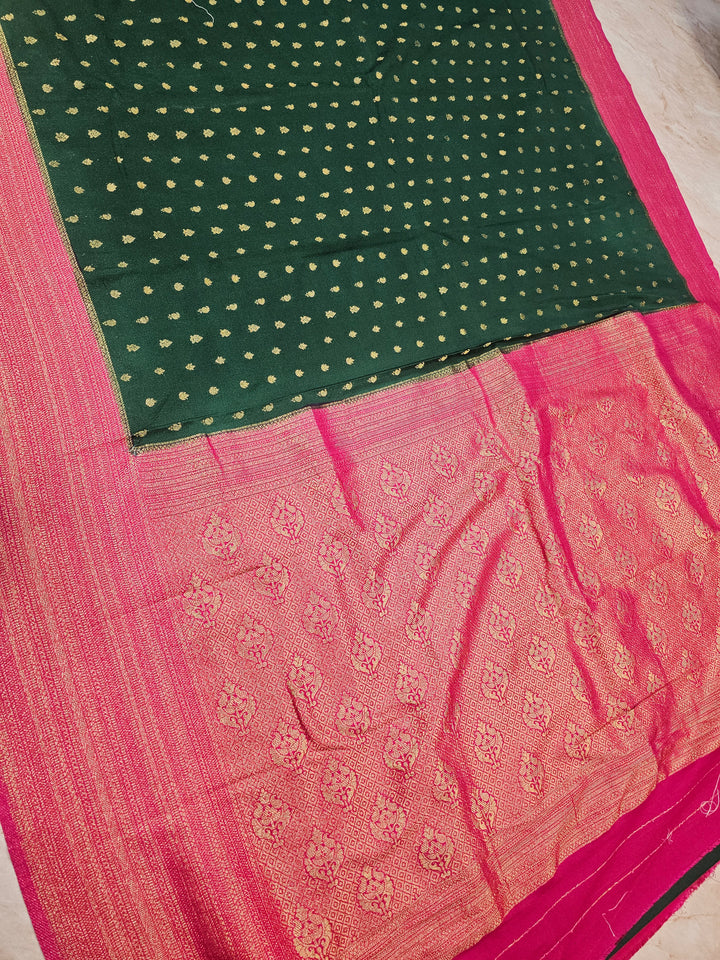 KHADDI GEORGETTE IN BOTTLE GREEN WITH RANI BORDER