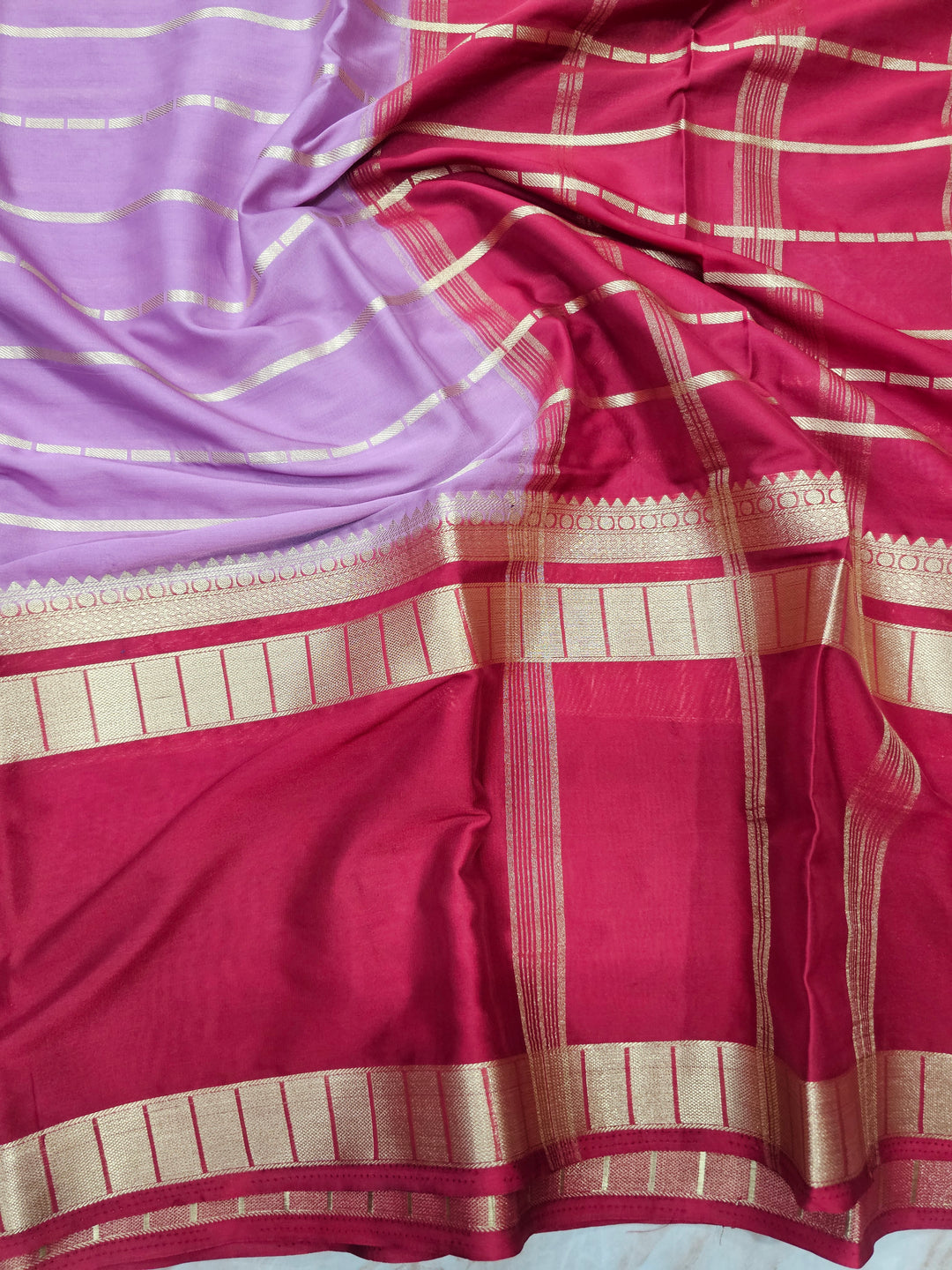 MYSORE CREPE IN LAVENDER WITH RED BORDER