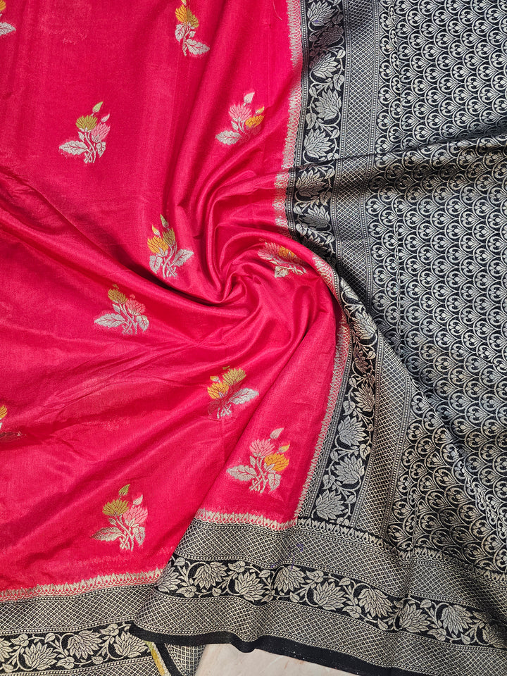 PAPER SILK IN CHERRY RED WITH BLACK BORDER
