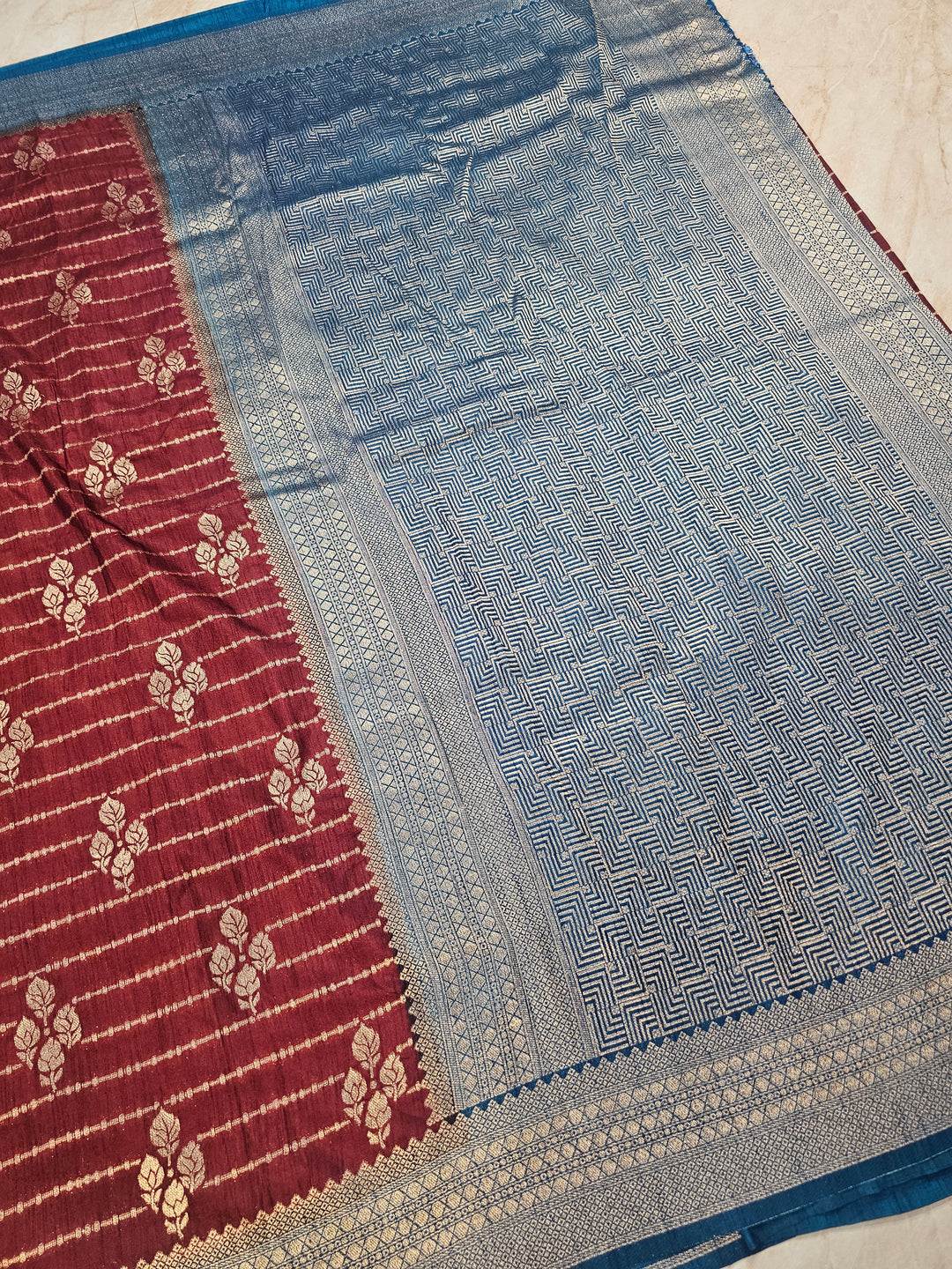 GARNET COLOUR SOFT MATKA LINEN WITH ROYAL BLUE BORDER