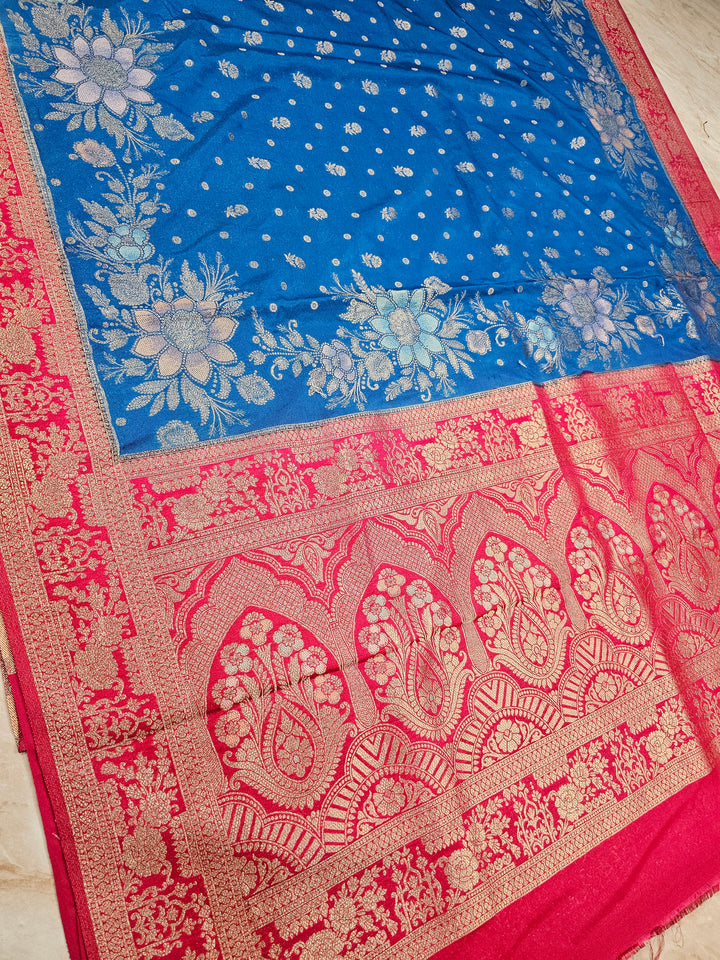 KHADDI GEROGETTE IN ROYAL BLUE WITH RED BORDER
