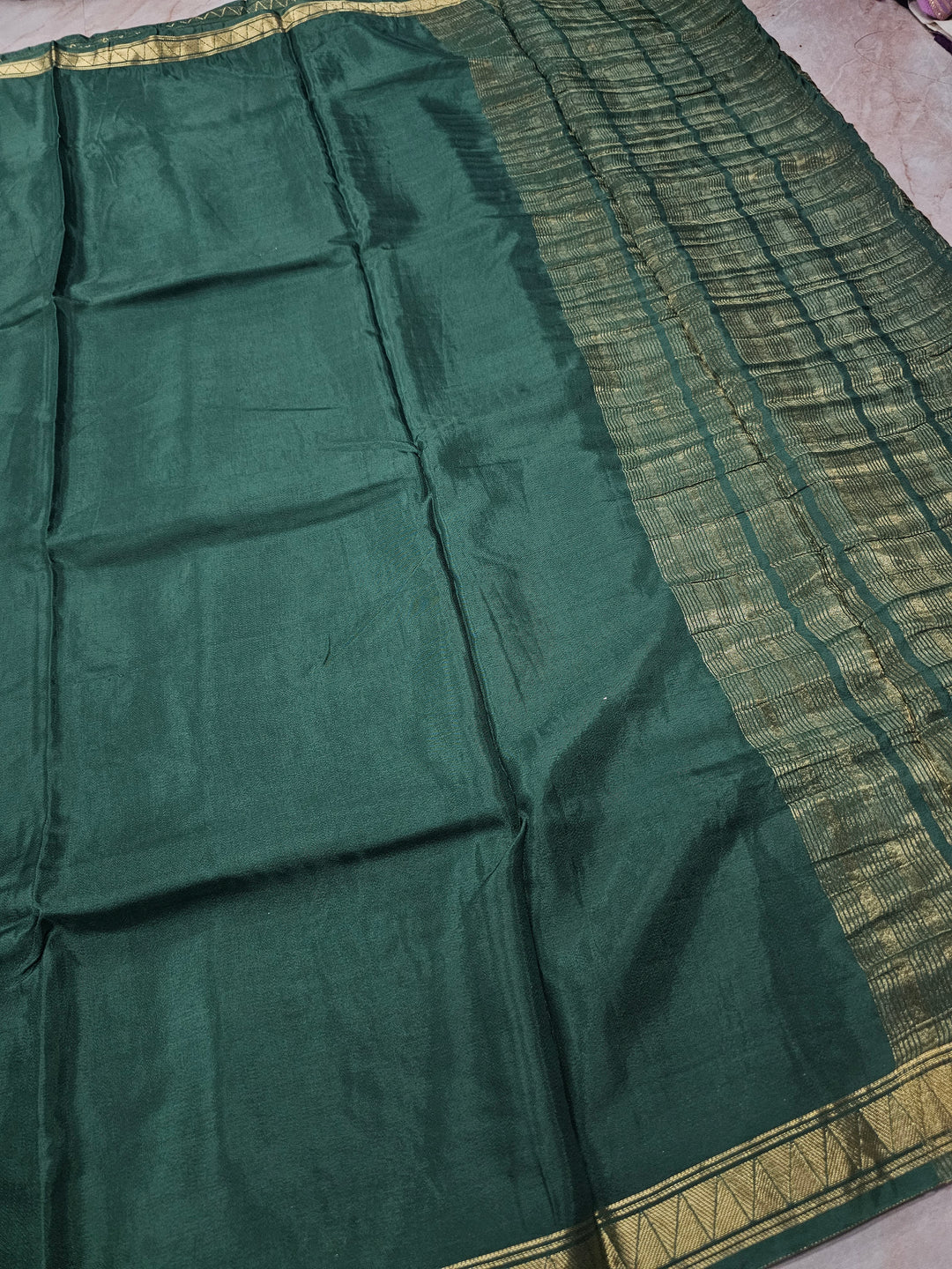 VISCOS IN BOTTLE GREEN WITH NARROW BORDER