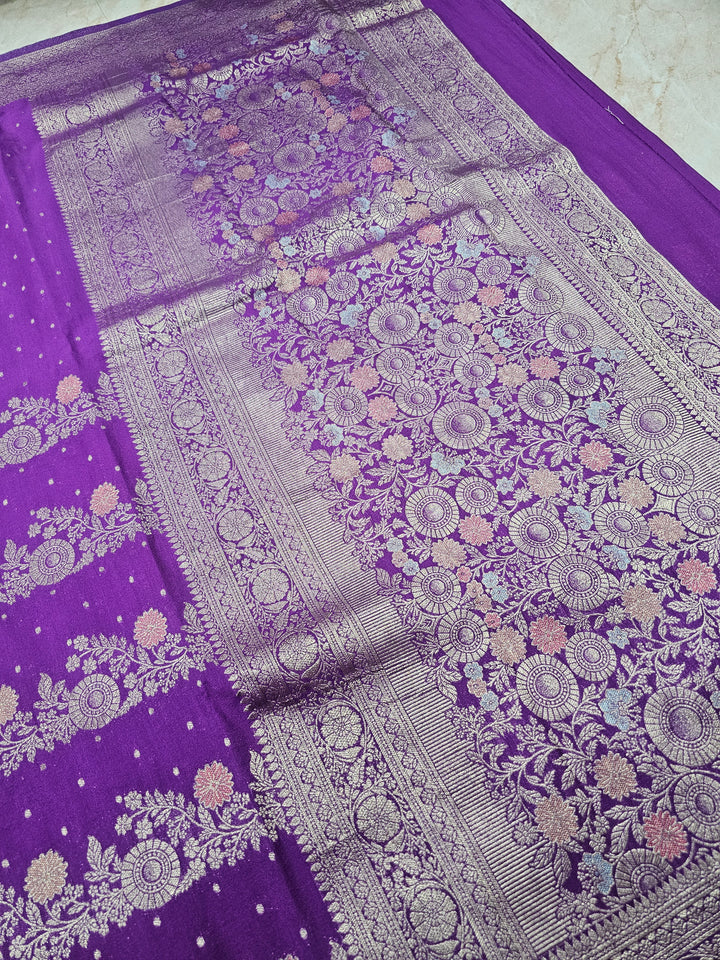 KHADDI GEROGETTE IN LAVENDER COLOUR WITH MULTI COLOUR ZARI WORK
