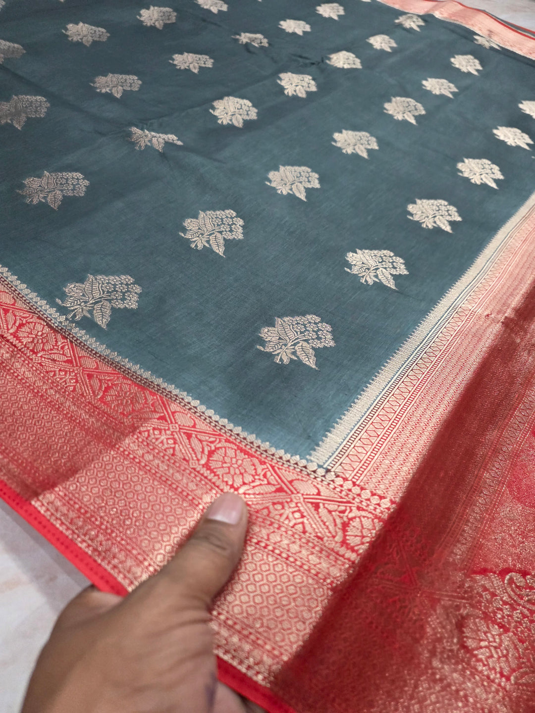 RUSSIAN SILK IN DARK GREY WITH RED BORDER
