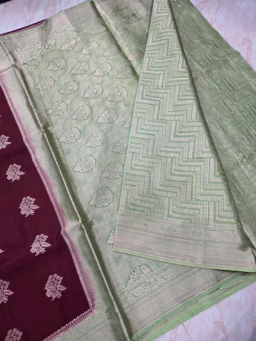 RUSSIAN SILK IN VINE WITH PISTA GREEN  BORDER