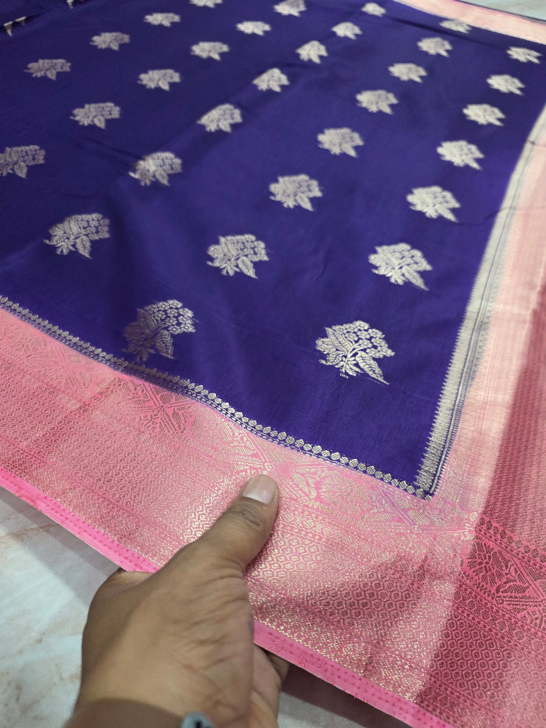 RUSSIAN SILK IN NAVY BLUE WITH BABY PINK BORDER