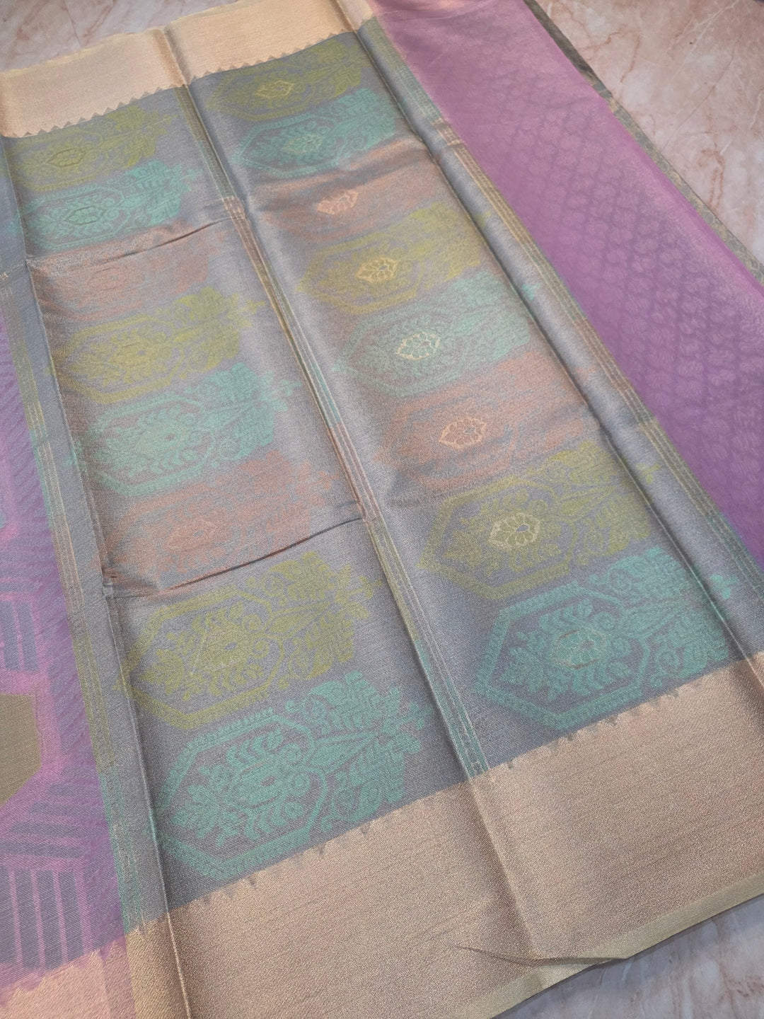 BANARASI SILK IN RANGKAAT STYLE WITH PINK ZARI