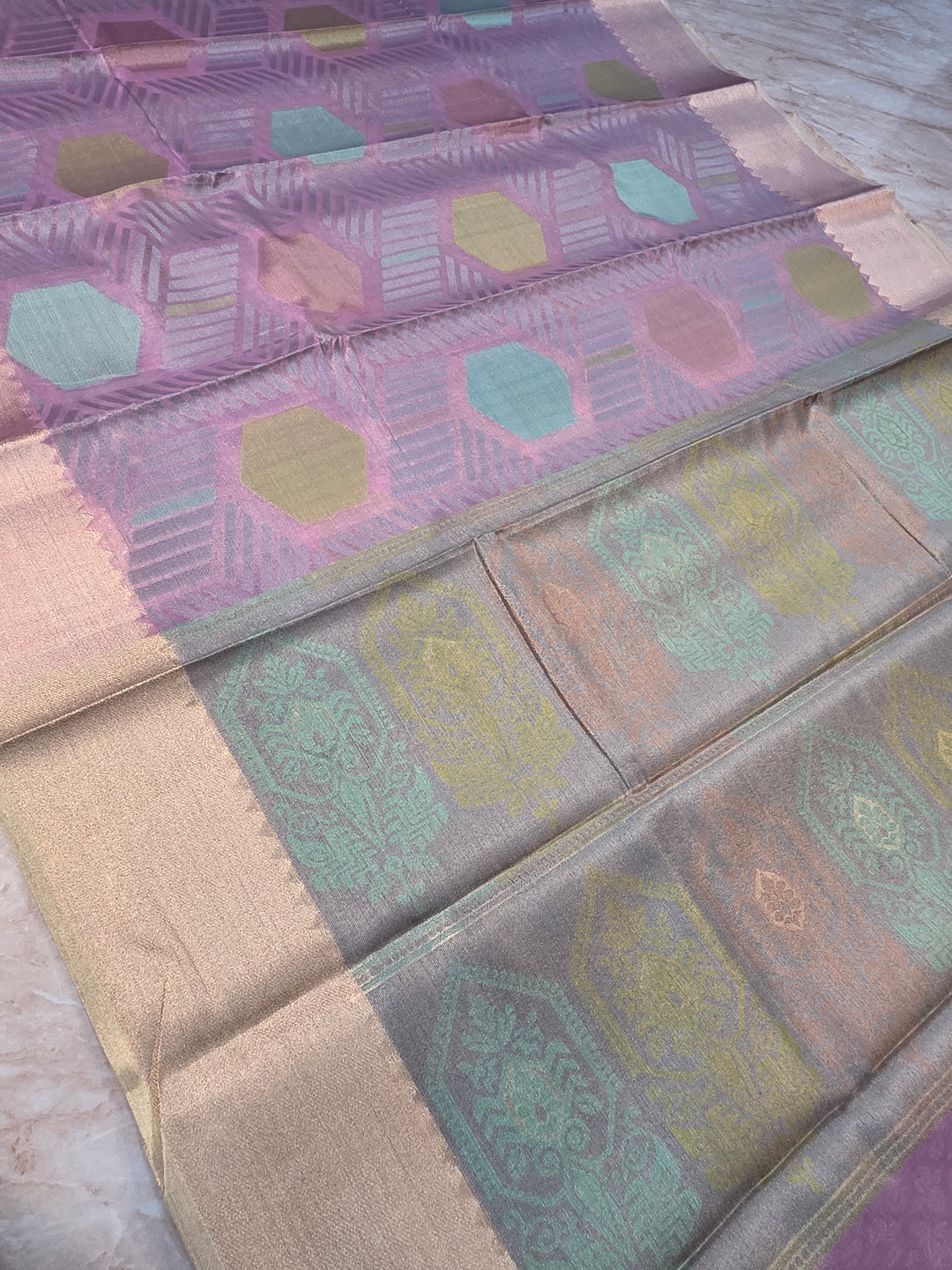 BANARASI SILK IN RANGKAAT STYLE WITH PINK ZARI