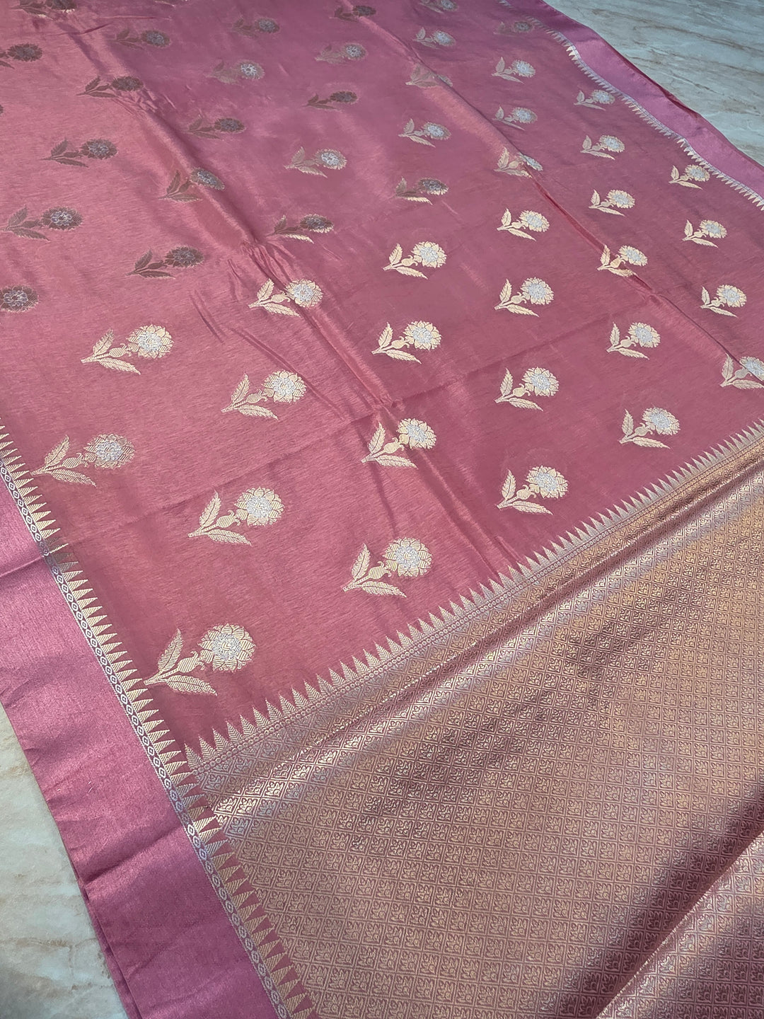 BANARASI SILK IN MAGENTA WITH SATIN TISU BORDER