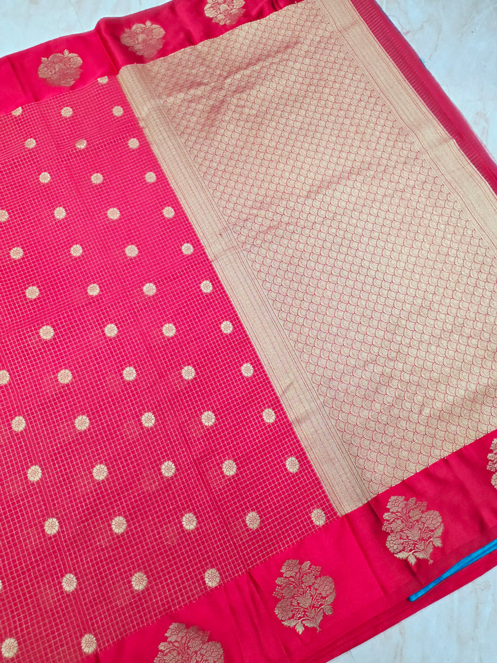 CREPE GEORGETTE IN RED WITH SATIN BORDER