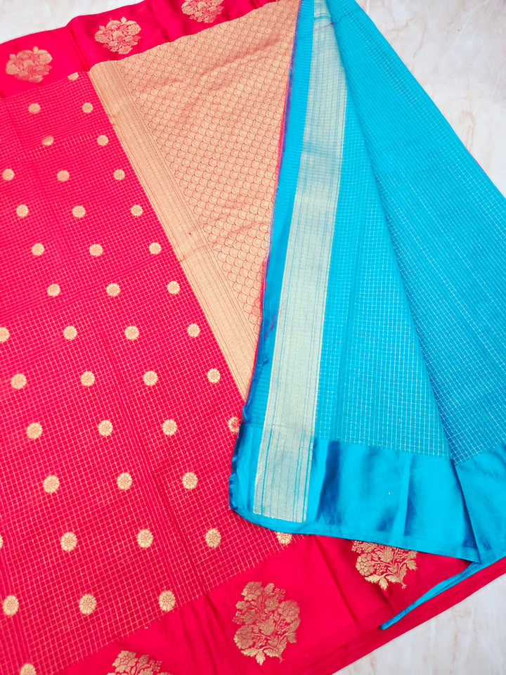CREPE GEORGETTE IN RED WITH SATIN BORDER