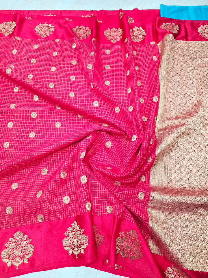 CREPE GEORGETTE IN RED WITH SATIN BORDER