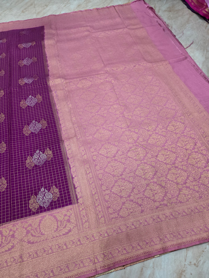 CREPE GERPGETTE IN MAGENTA WITH LAVENDER BORDER