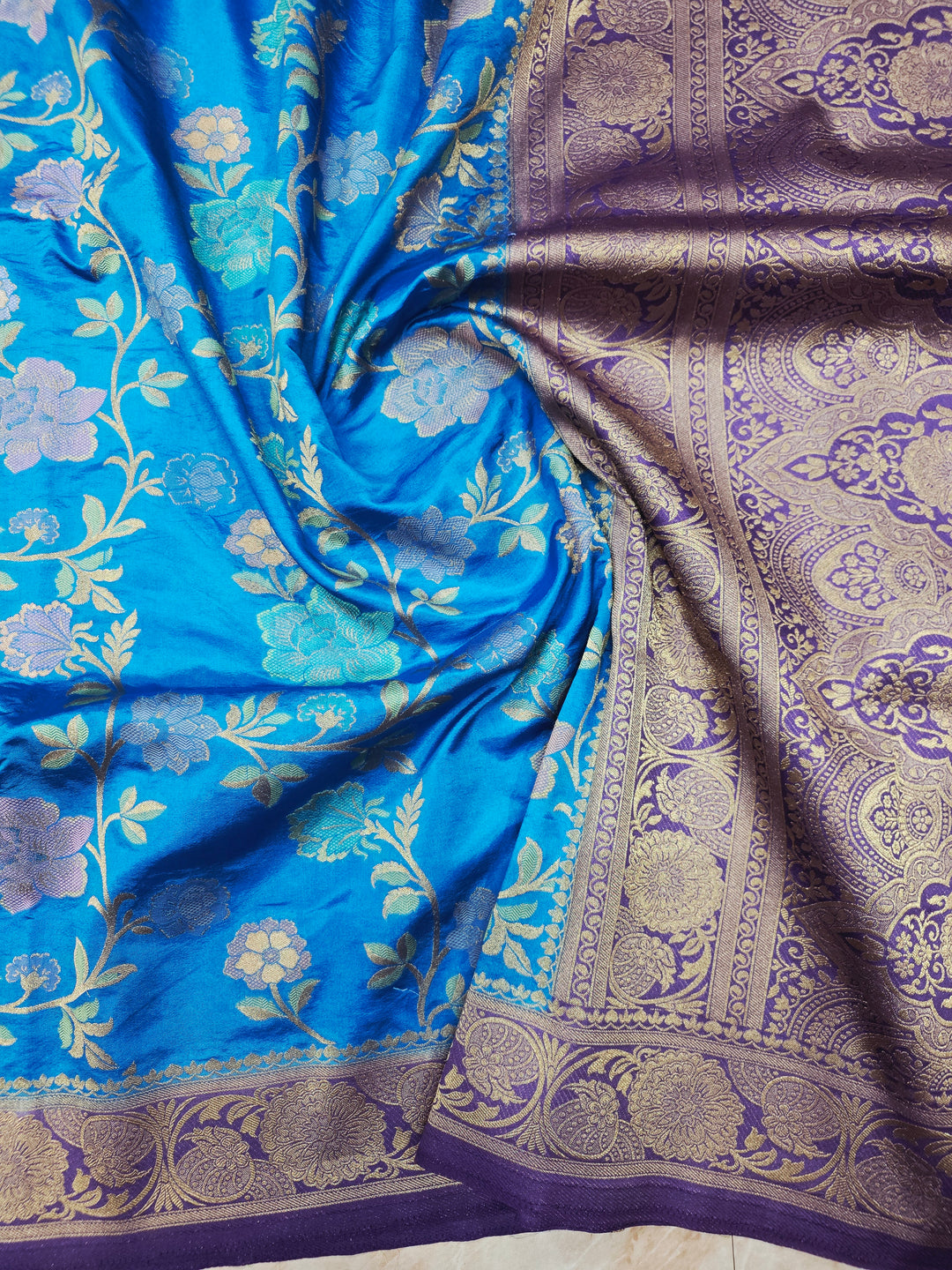 RUSSIAN SILK IN FEROZI BLUE WITH ROYAL BLUE BORDER
