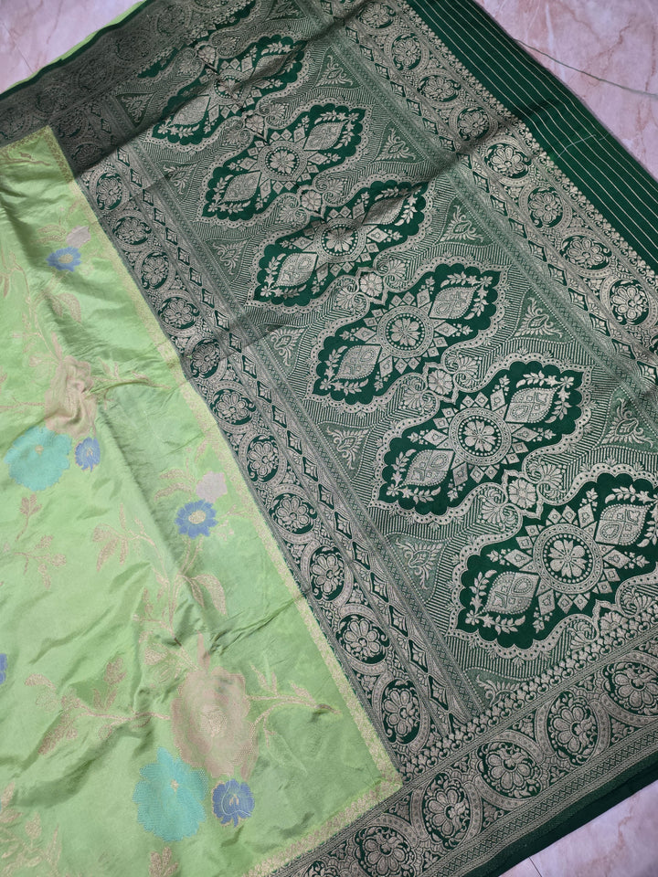 RUSSIAN SILK IN PISTA GREEN WITH BOTTLE GREEN BORDER