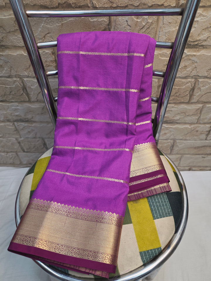 CREPE GEORGETTE IN VIOLET WITH WINE BORDER