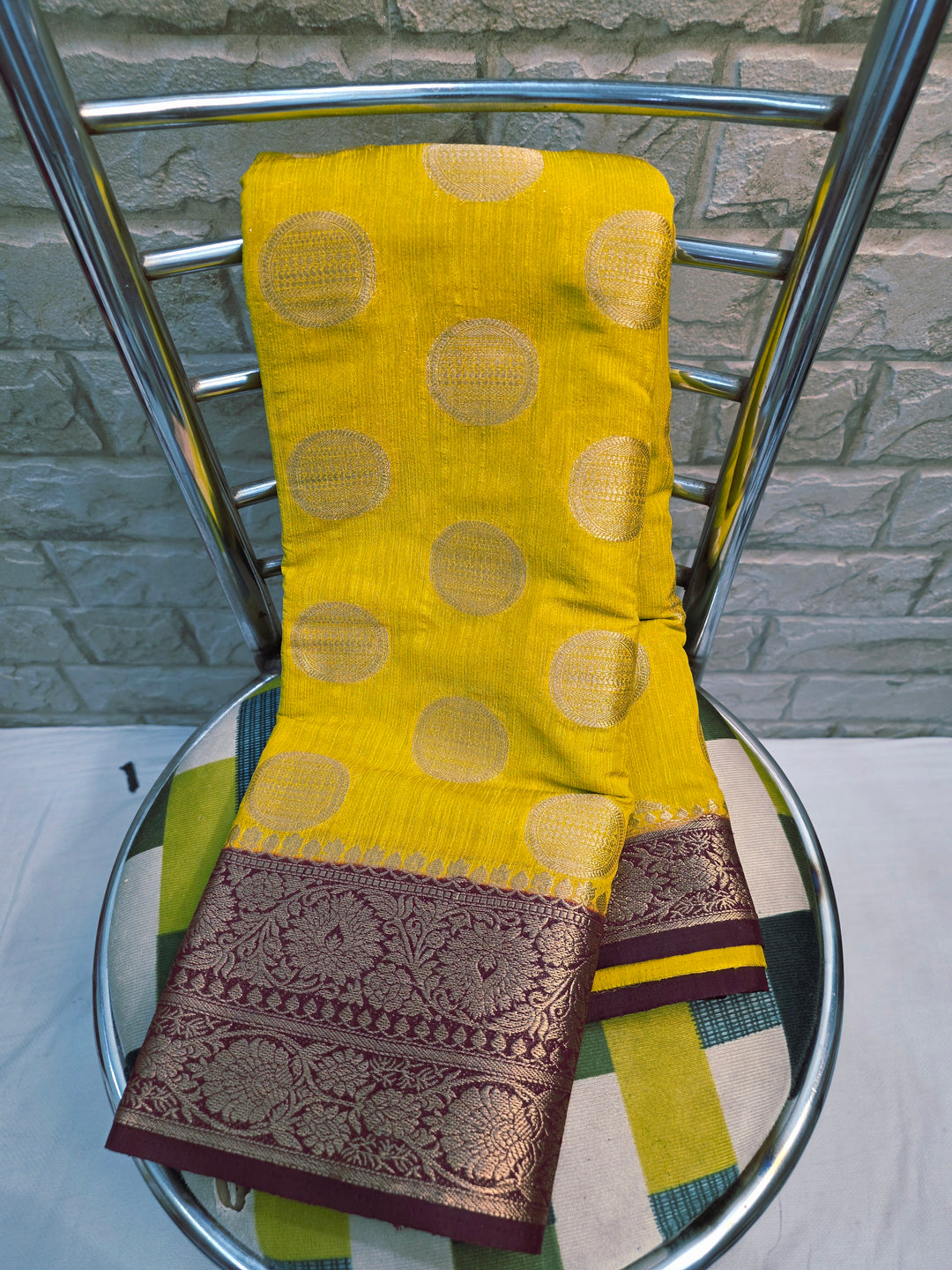 BANARASI SILK IN AIRY GOLD WITH CHOCOLATE BORDER