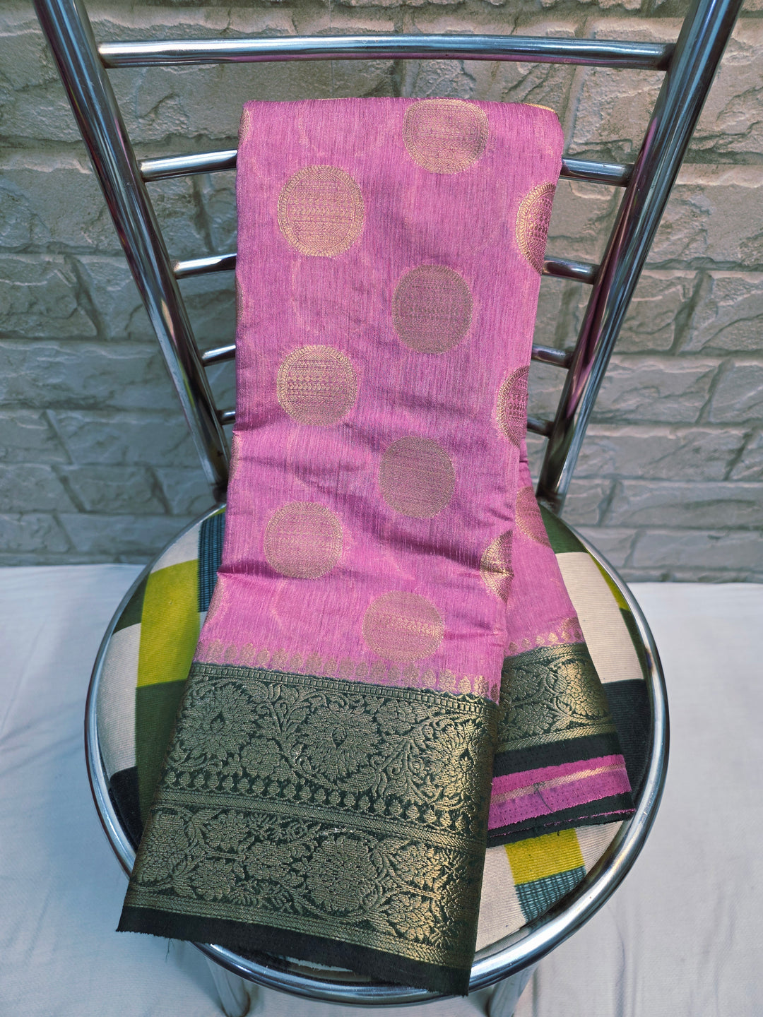BANARASI SILK IN BABY PINK WITH BOTTLE GREEN BORDER