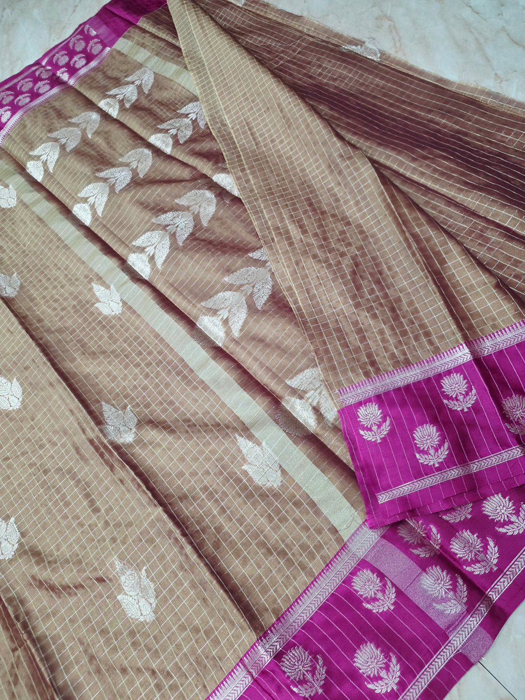 BANARASI KATAN PATTU IN FRENCH BIEGE WITH MAGENTA BORDER