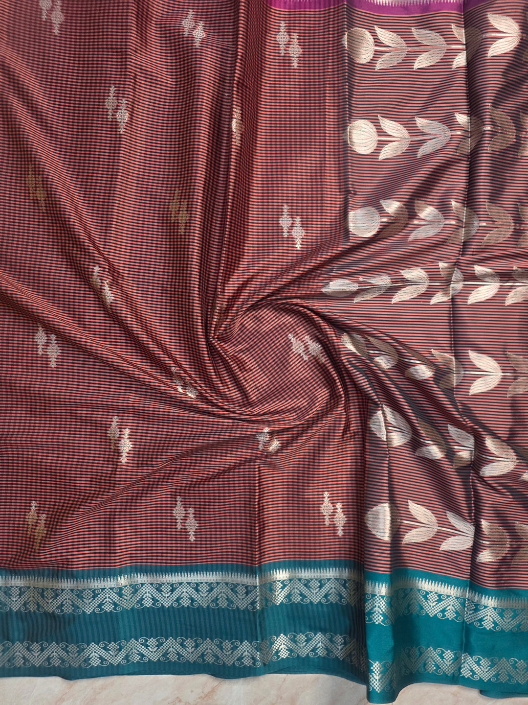 BANARASI KATAN PATTU IN CHOCOLATE COLOUR WITH RAMA GREEN BORDER