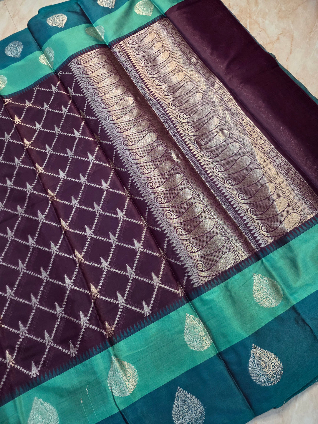 BANARASI KATAN PATTU IN MAGENTA WITH SEA GREEN AND RAMA GREEN BORDER