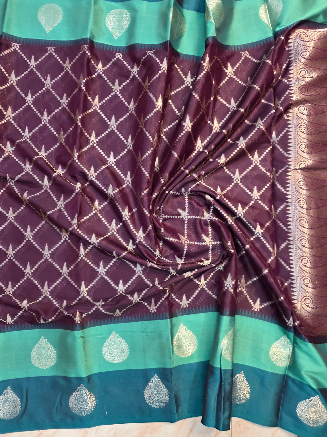 BANARASI KATAN PATTU IN MAGENTA WITH SEA GREEN AND RAMA GREEN BORDER