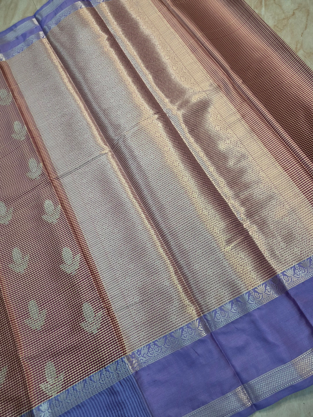 BANARASI KATAN PATTU CREAM/MAROON CHECKS COLOUR WITH MOV BORDER