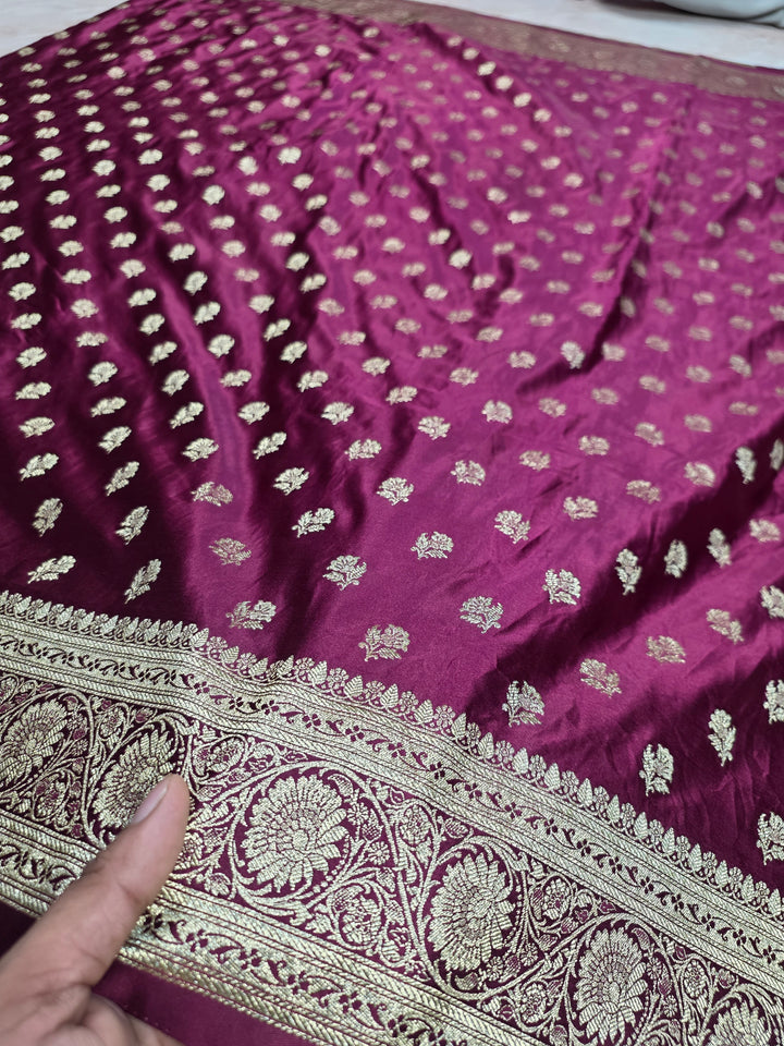 MASHRU KATAN SILKI N MAGENTA WITH SMALL GOLD ZARI MOTIFS