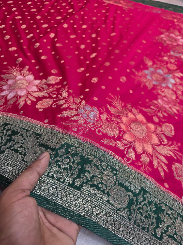 KHADDI GEROGETTE IN RANI WITH BOTTLE GREEN BORDER