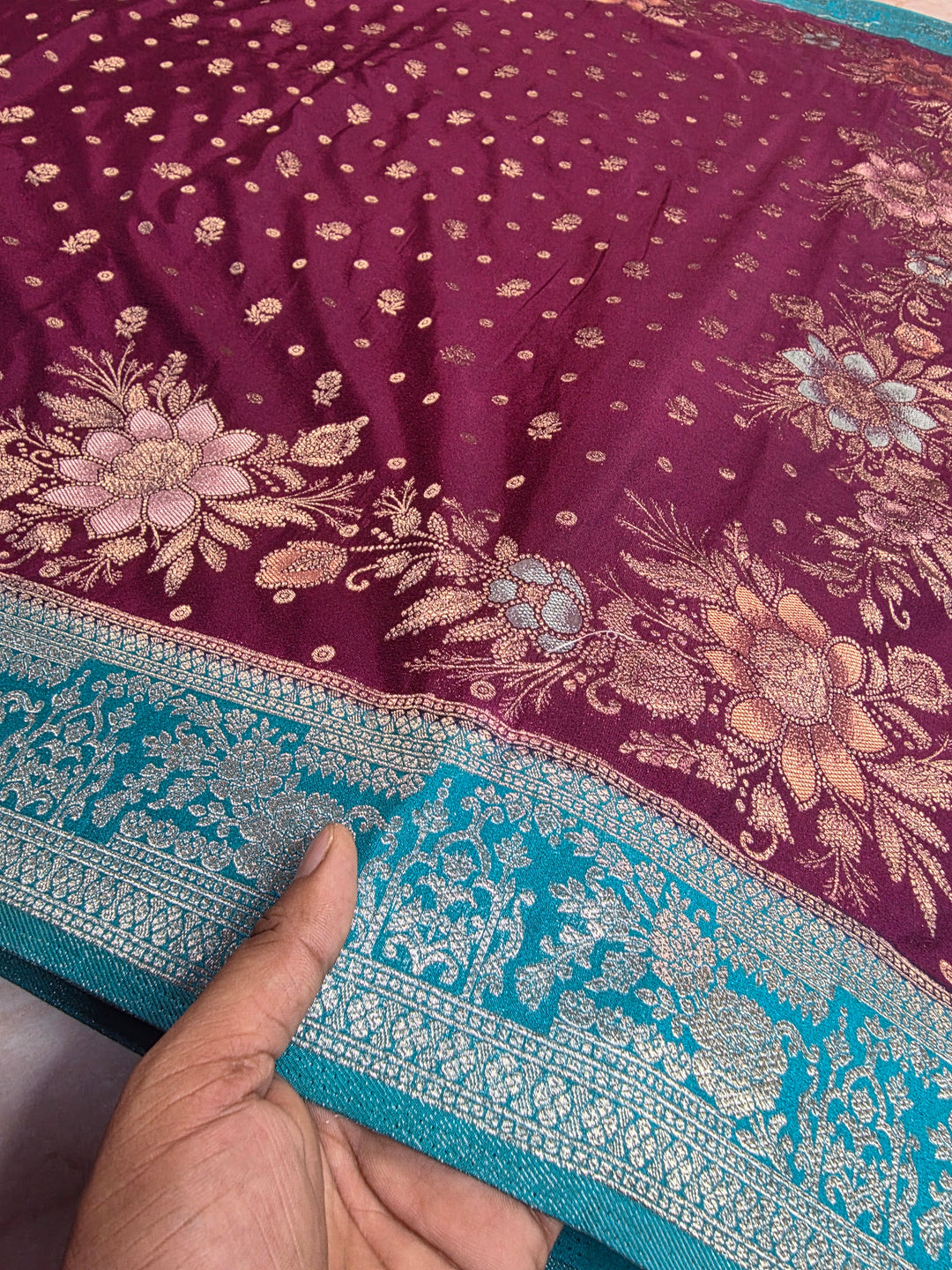 KHADDI GEROGETTE GARNET WITH TOUQUOISE BLUE BORDER