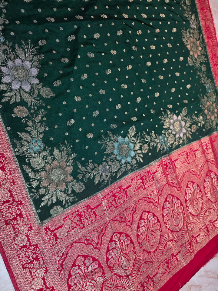KHADDI GEORGETTE IN BOTTLE GREEN WITH RANI BORDER