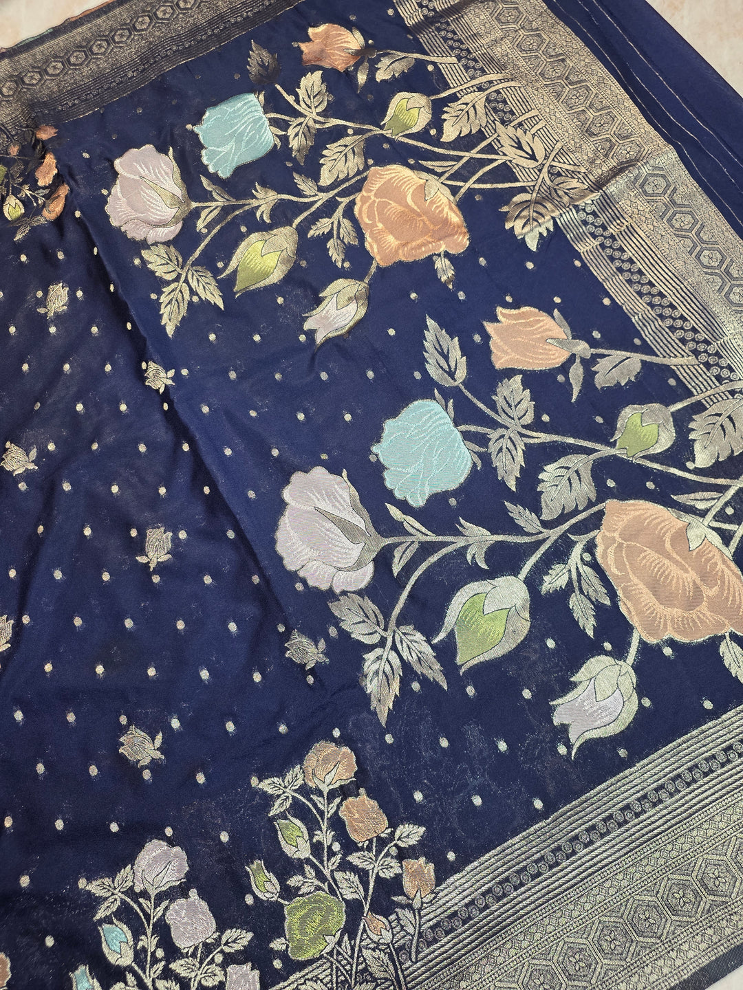 KHADDI GEROGETTE IN NAVY BLUE WITH PANCHRANG BOOTA