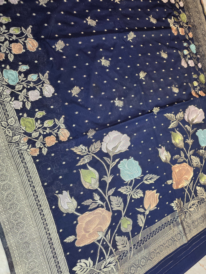 KHADDI GEROGETTE IN NAVY BLUE WITH PANCHRANG BOOTA