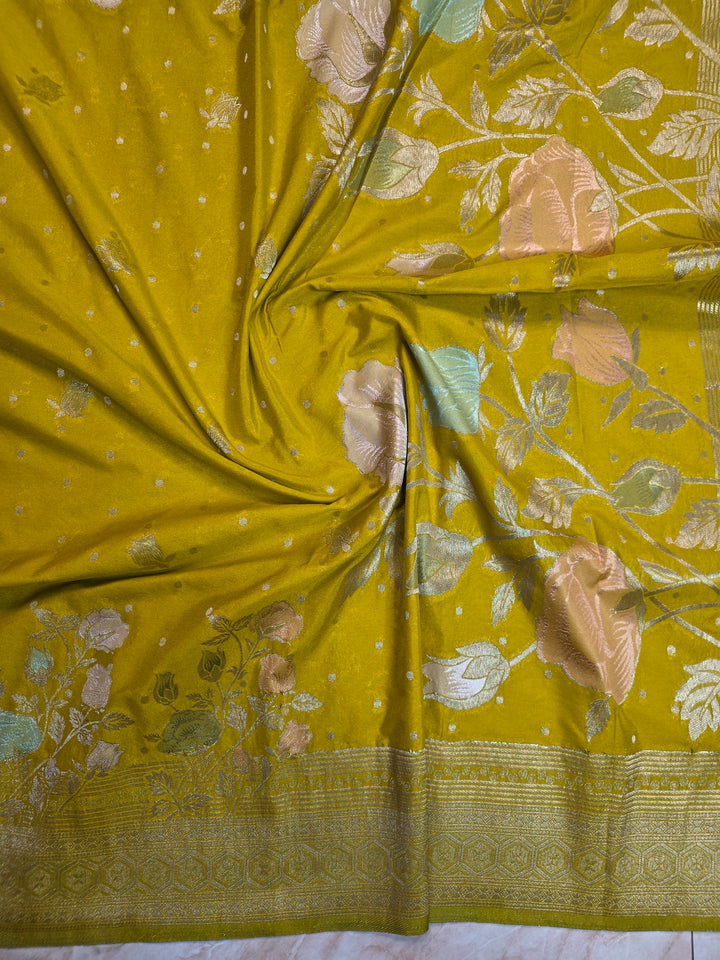 KHADDI GEORGETTE IN MUSTARD GOLD WITH PANCHRANG BOOTA