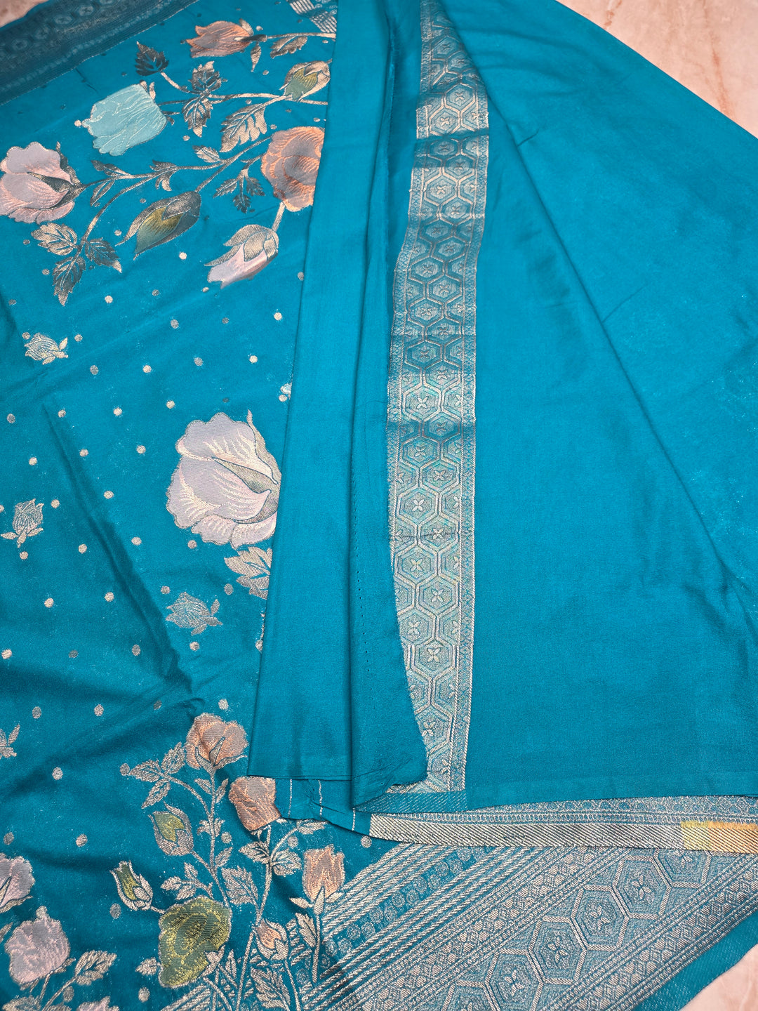 KHADDI GEROGETTE IN FEROZI WITH PANCHRANG BOOTA