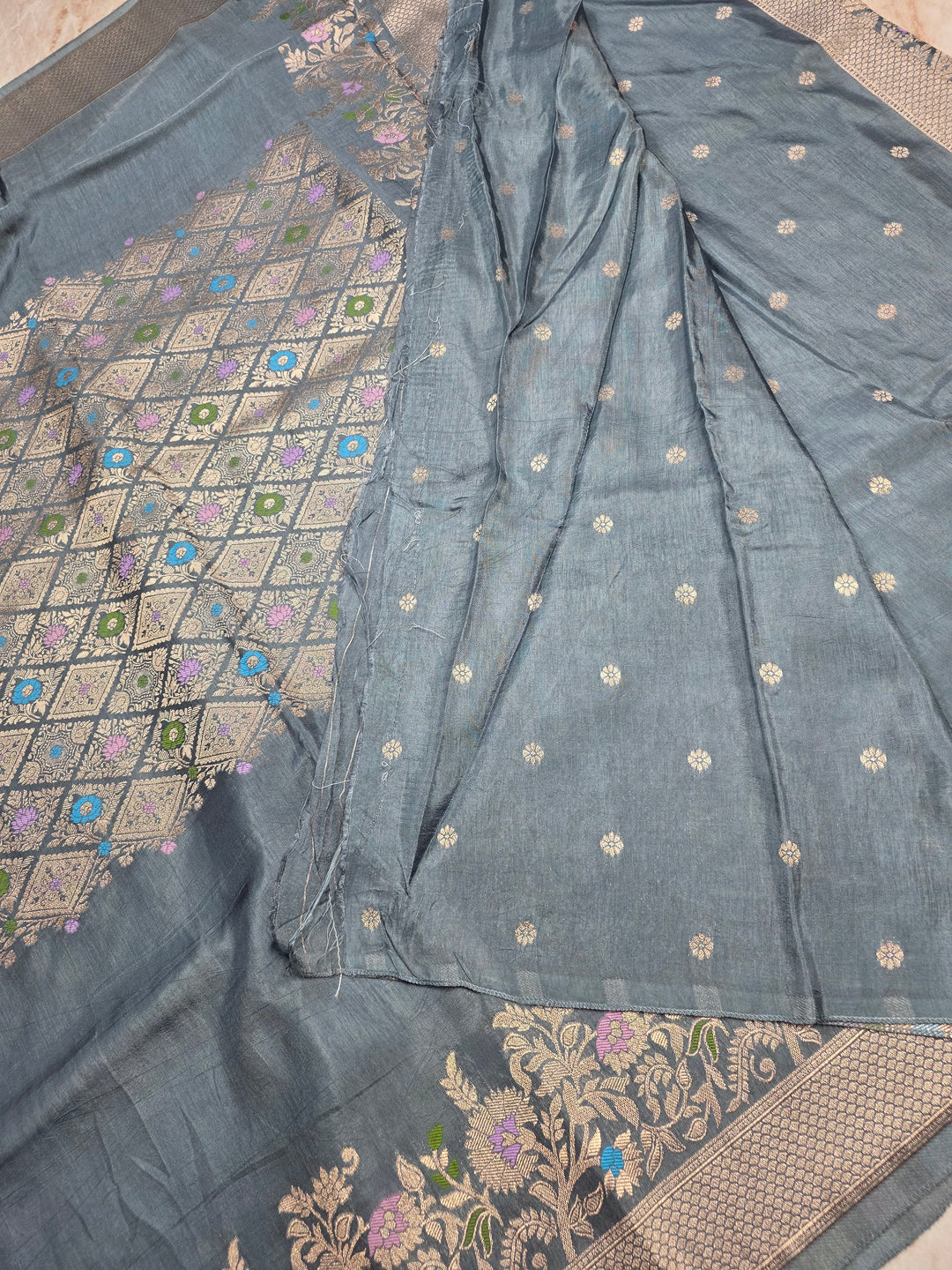 RUSSIAN SILK IN CENTRALISDE BOUTIQUE STYLE IN SMOKE GREY COLOUR