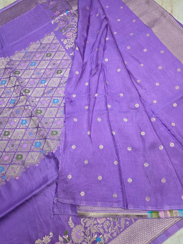 RUSSIAN SILK IN CENTRALISED BOUTIQUESTYLE IN LAVENDER COLOUR