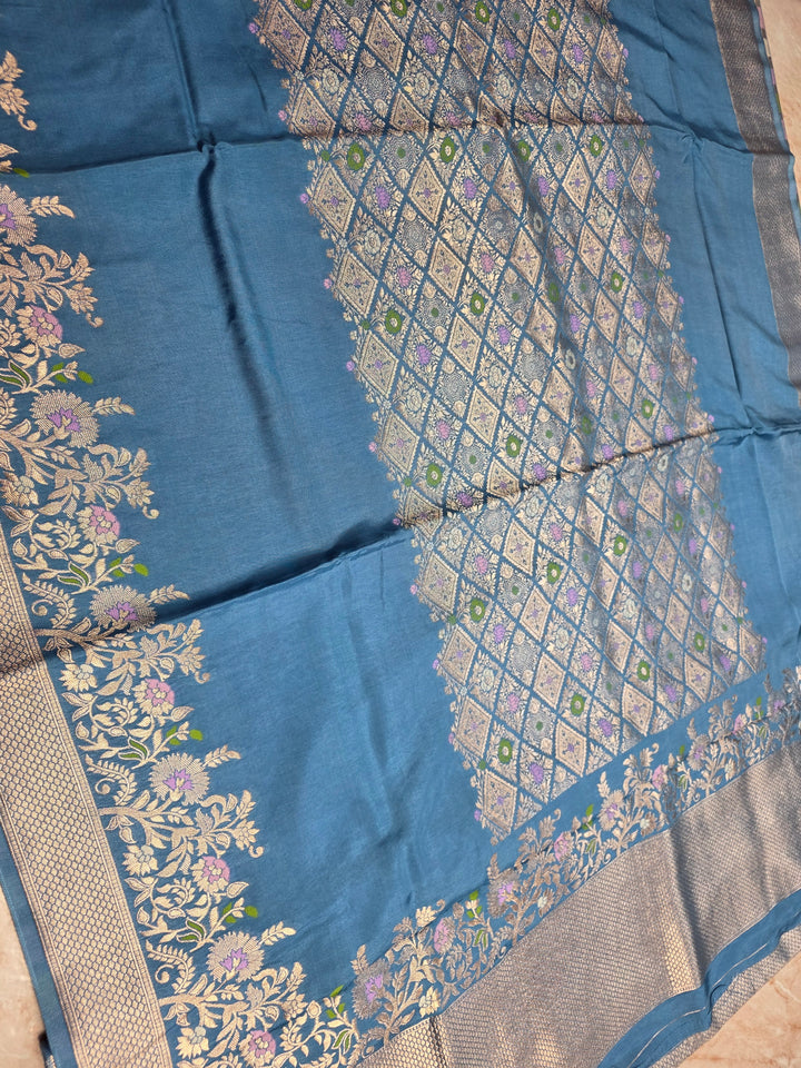 RUSSIAN SILK IN CENTRALISED BOUTIQUE STYLE IN POWDER BLUE COLOUR