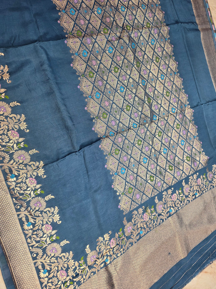 RUSSIAN SILK IN CENTRALISED BOUTIQUE STYLE IN GERMAN BLUE