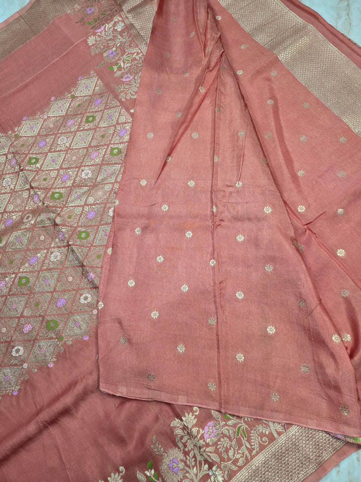 RUSSIAN SILK IN CENTRALISED BOUTIQUE STYLE IN