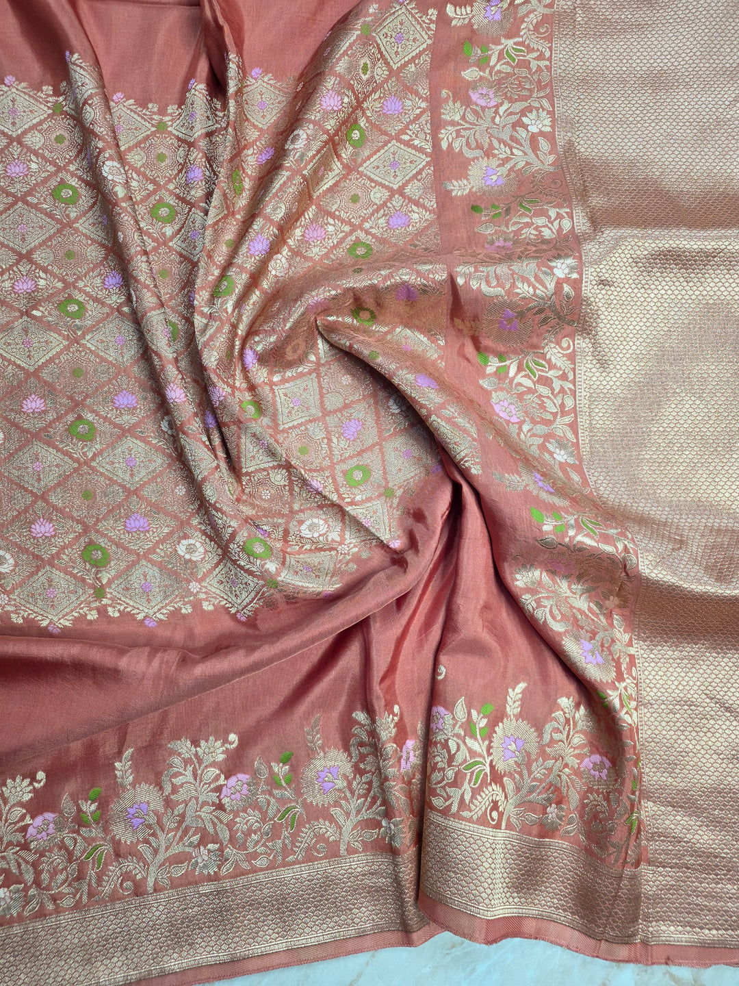 RUSSIAN SILK IN CENTRALISED BOUTIQUE STYLE IN