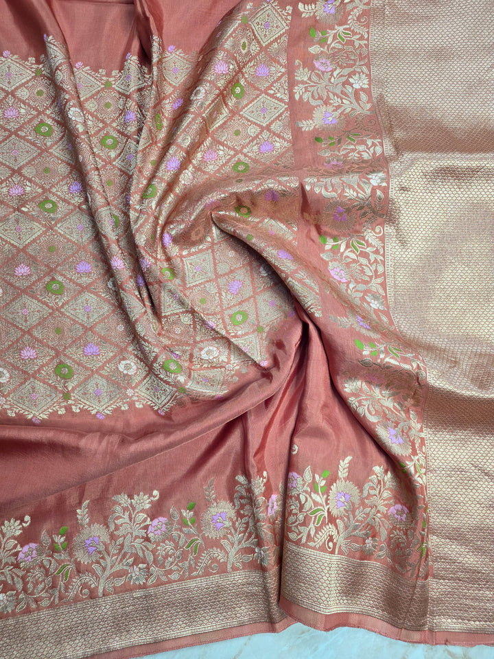 RUSSIAN SILK IN CENTRALISED BOUTIQUE STYLE IN