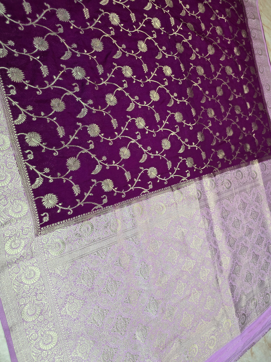 KHADDI GEROGETTE IN MAGENTA WITH ZARIWORK JAAL