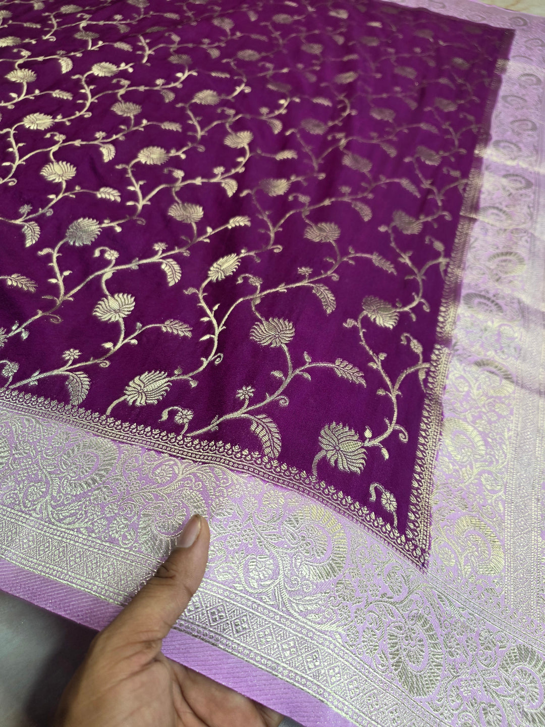 KHADDI GEROGETTE IN MAGENTA WITH ZARIWORK JAAL