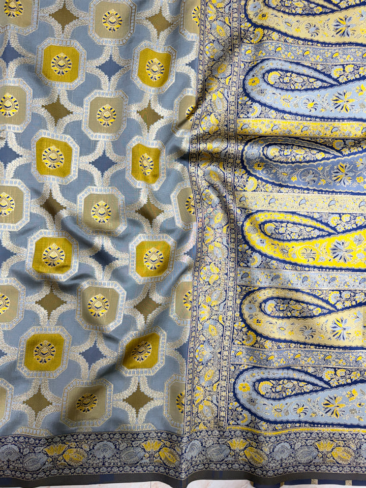 GREY WITH MINAKARI MUTICOLOUR DETALING RANGKAAT SAREE IN SEMI SOFT SILK