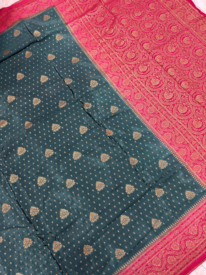 PREMIUM SEMI KHADDI VISCOSE GEORGETTE SAREE IN BOTTLE GREEN COLOUR SHADE WITH CHERRY  BORDER