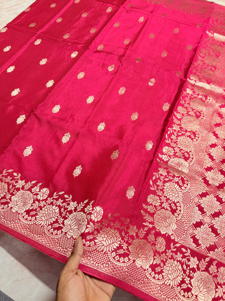 RUSSIAN COSMOS VISCOSE FABRIC SAREE IN CHERRY RANI COLOUR SHADE