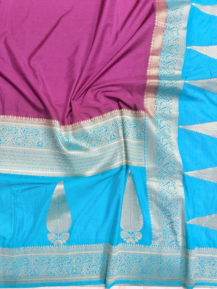 KHADDI GEORGETTE WITH KAIRI BOOTA IN MAGENTA AND DEEP SKY BLUE BORDER