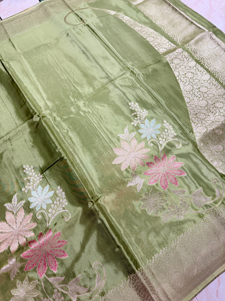 KOREAN SILK IN MATALLIC GREEN WITH BOUTIQUE ALFI BOOTA